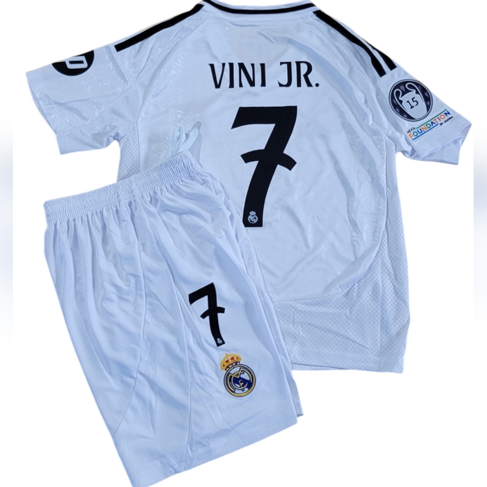 Real Madrid white jersey Vini Jr Set for Kids